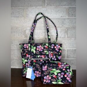 Vera Bradley NWT Quilted Tote & Cosmetic Set Black Floral Berry Print